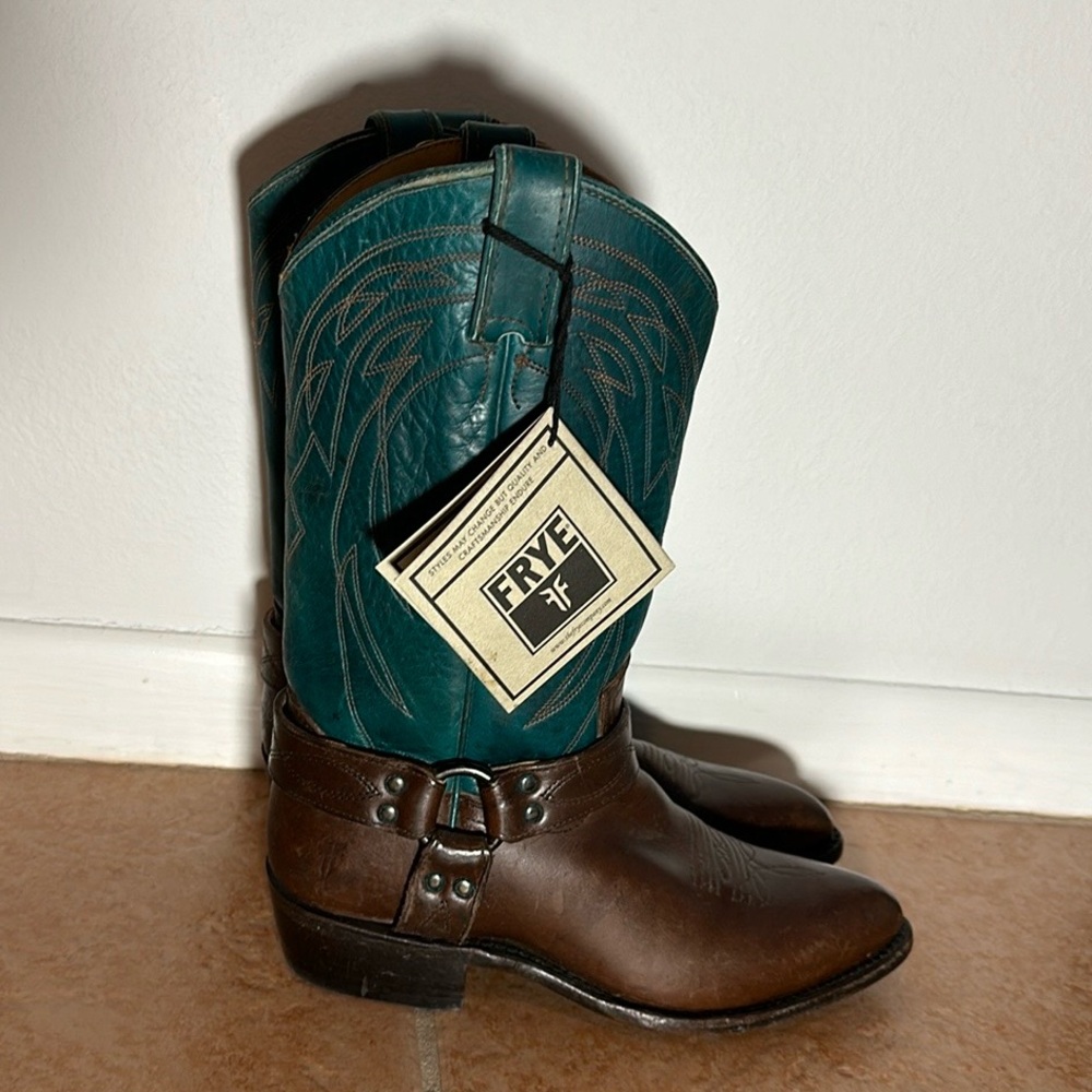 FRYE WOMEN’S BILLY HARNESS-LEATHER TURQUOISE WESTERN COWBOY BOOTS SIZE 10B